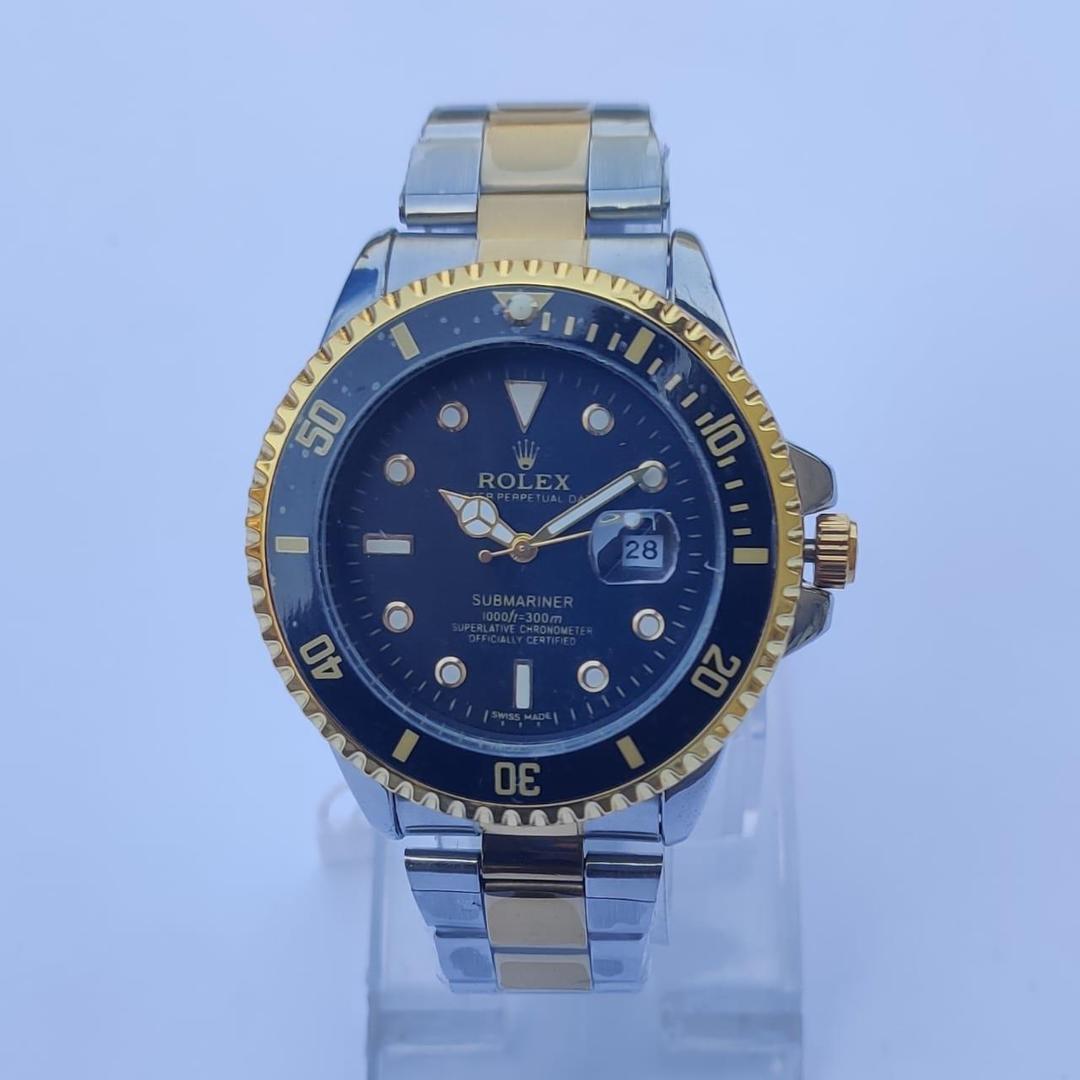 ⌚ Classic Men’s Stainless Steel Analogue Watch